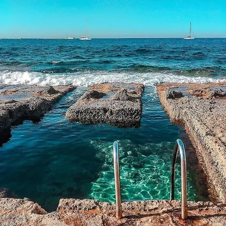 Ferries 4br With Bbq, Ac & Outdoor * Sliema