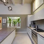 Semesterbostad Ferries 4br With Bbq, Ac & Outdoor